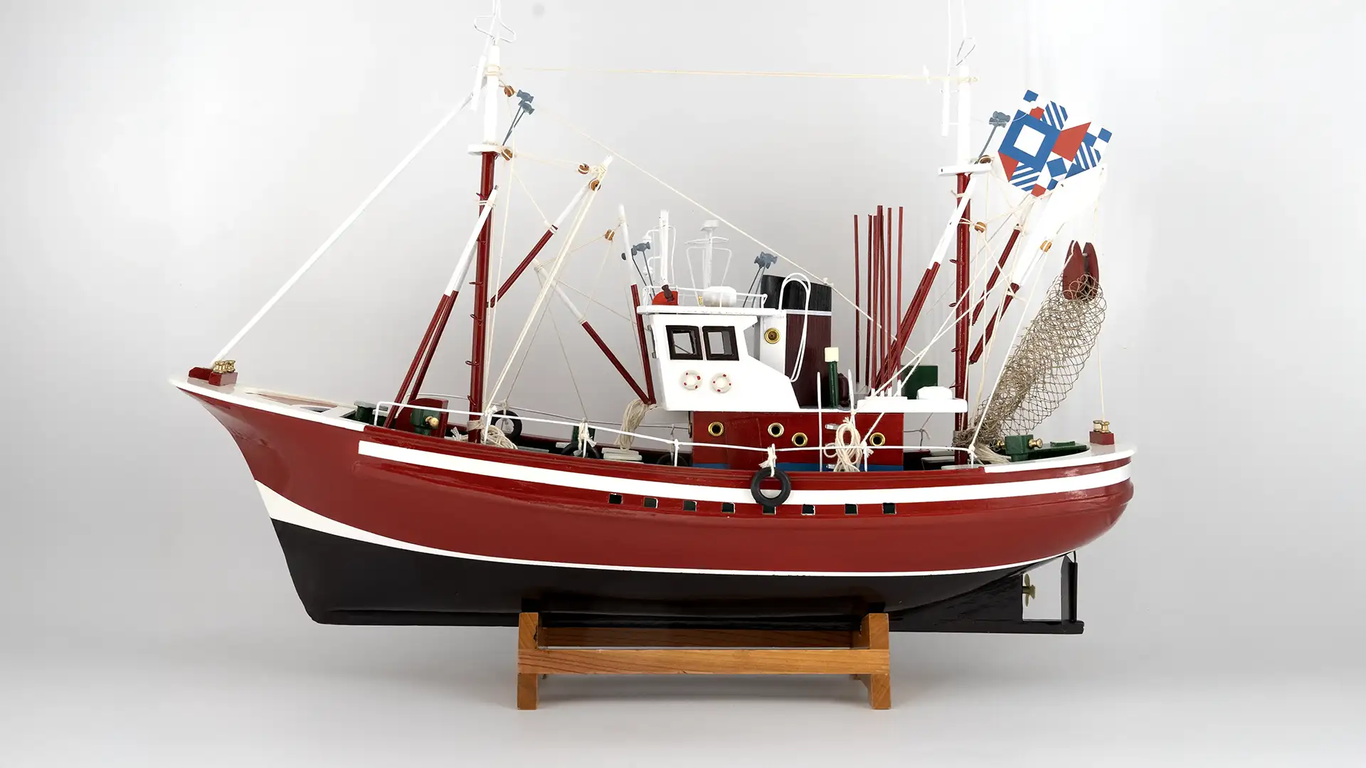 oggetti per l'arredo della casa a Roma, oggetti per l'arredo del tuo ufficio, oggetti per l'arredo della tua barca, quadri, oggetti da parete, orologi da muro, orologi da tavolo, uova di struzzo a Roma, uova di struzzoOggetti eleganti, stravaganti e classici per arredare la tua casa, il tuo studio, il tuo negozio, la tua barca: qualsiasi luogo che ami.