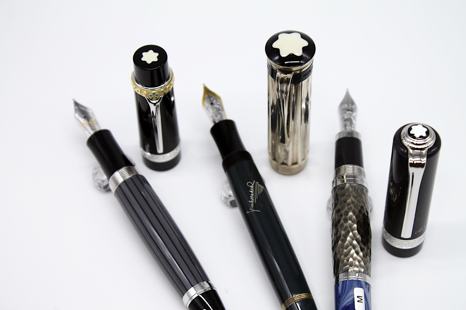 penne a Roma, dove acquistare penne di qualit&agrave; a Roma, scrittoi da scrivania, matite eleganti Roma, Sostituzione di refill, riparazione oggetti da cartoleria a Roma, articoli da scrittura Roma, cancelleria RomaUn oggetto dall'eleganza indescrivibile, la tua penna rappresenta al meglio la tua personalit&agrave;. Selezione per gli appassionati di scrittura a Roma.