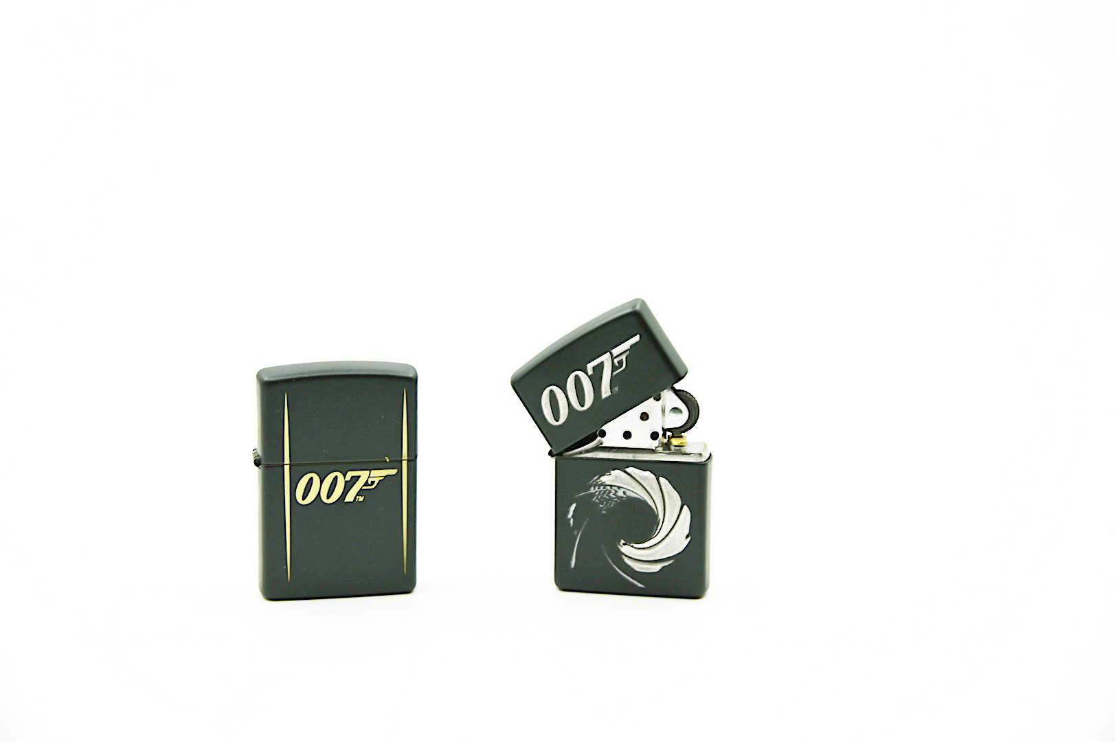 accendini Zippo Roma, riparazione accendini, Accendini dupont, accendini cartier, accendini vintage Roma, acquisto accendini Roma, acquisto accendini tuscolana, riparazione accendini Roma, manutenzione accendini Roma, accendini Mont BlancL'accessorio per eccellenza del fumatore. Da Zippo a edizione limitata ad accendini pregiati delle migliori marche: Mont Blanc, Dupont, Cartier o Lubinski. accendini Zippo Roma, riparazione accendini, Accendini dupont, accendini cartier, accendini vintage Roma, acquisto accendini Roma, acquisto accendini tuscolana, riparazione accendini Roma, manutenzione accendini Roma, accendini Mont BlancL'accessorio per eccellenza del fumatore. Da Zippo a edizione limitata ad accendini pregiati delle migliori marche: Mont Blanc, Dupont, Cartier o Lubinski.