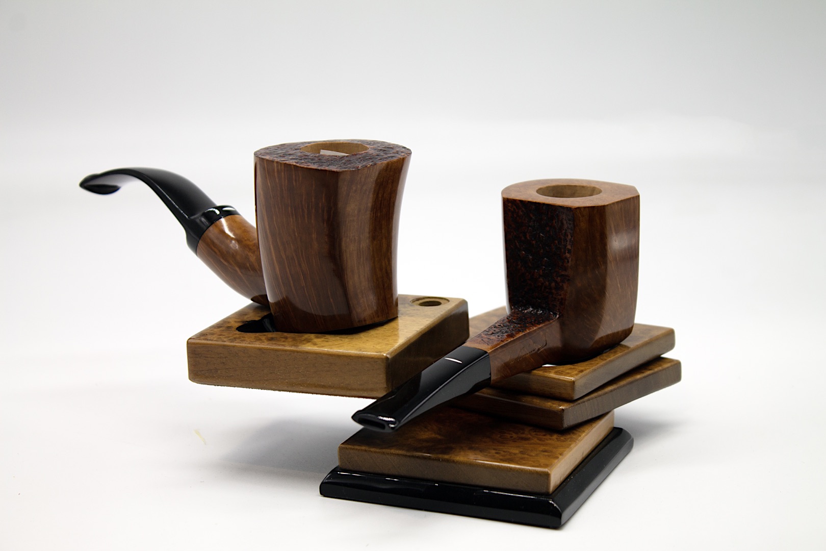 accessori per la pipa Roma, pipa, appassionati di pipa a Roma, porta pipe Roma, manutenzione della pipa Roma, riparazione pipa Roma, Savinelli, pipe in radica, pipe in schiuma, castello brebbiaAccessori e pipe per tutti, dal fumatore esperto a quello alle prime armi. Una vasta selezione di opzioni per tutti i gusti a Roma. accessori per la pipa Roma, pipa, appassionati di pipa a Roma, porta pipe Roma, manutenzione della pipa Roma, riparazione pipa Roma, Savinelli, pipe in radica, pipe in schiuma, castello brebbiaAccessori e pipe per tutti, dal fumatore esperto a quello alle prime armi. Una vasta selezione di opzioni per tutti i gusti a Roma.