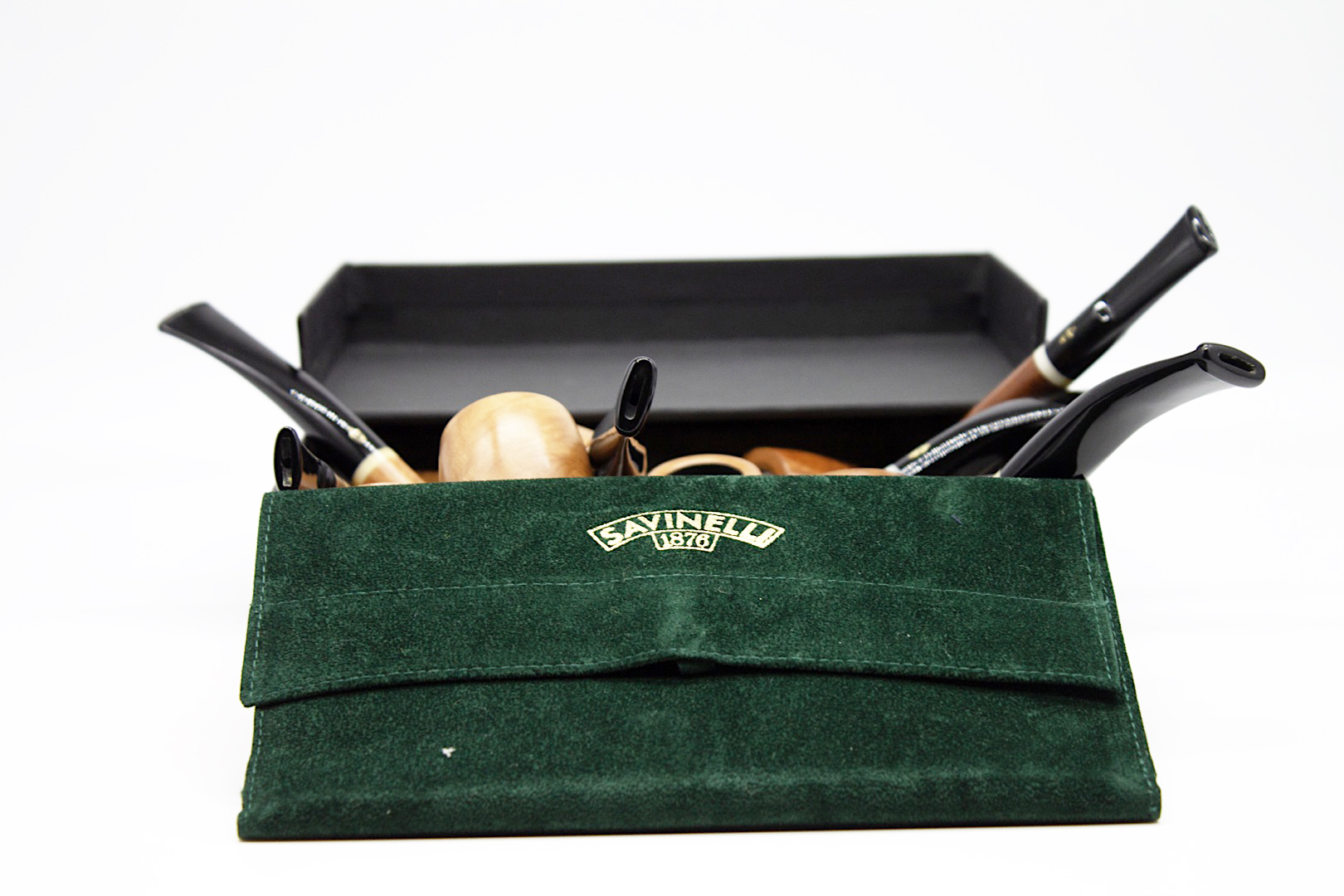 accessori per la pipa Roma, pipa, appassionati di pipa a Roma, porta pipe Roma, manutenzione della pipa Roma, riparazione pipa Roma, Savinelli, pipe in radica, pipe in schiuma, castello brebbiaAccessori e pipe per tutti, dal fumatore esperto a quello alle prime armi. Una vasta selezione di opzioni per tutti i gusti a Roma. accessori per la pipa Roma, pipa, appassionati di pipa a Roma, porta pipe Roma, manutenzione della pipa Roma, riparazione pipa Roma, Savinelli, pipe in radica, pipe in schiuma, castello brebbiaAccessori e pipe per tutti, dal fumatore esperto a quello alle prime armi. Una vasta selezione di opzioni per tutti i gusti a Roma.