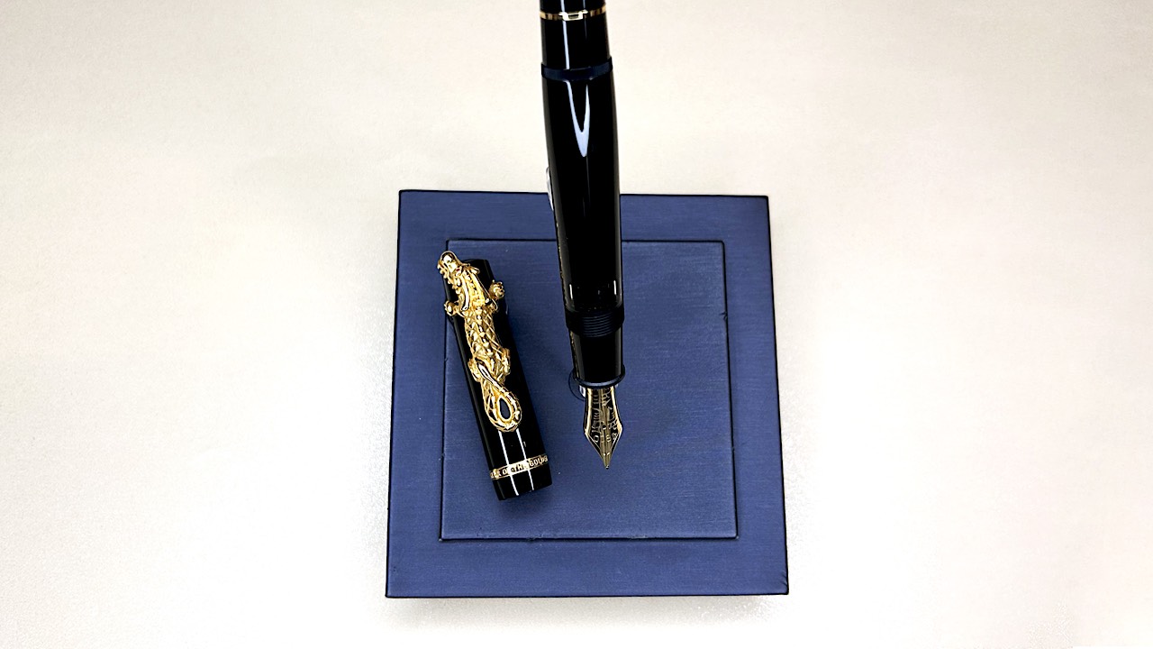 dove acquisto penne a Roma, riparazione accendini Roma, articoli da Regalo Roma Sud, articoli da ufficio, articoli da regalo di classe, dove posso acquistare a Roma accendini, riparazione penne, riparazione pipe Roma, regalo Roma, vendita articoli da regaloDal 1956 offriamo articoli da regalo dei migliori brand e di qualit&agrave;. Forniamo ai nostri clienti servizi di riparazione e manutenzione per accendini.